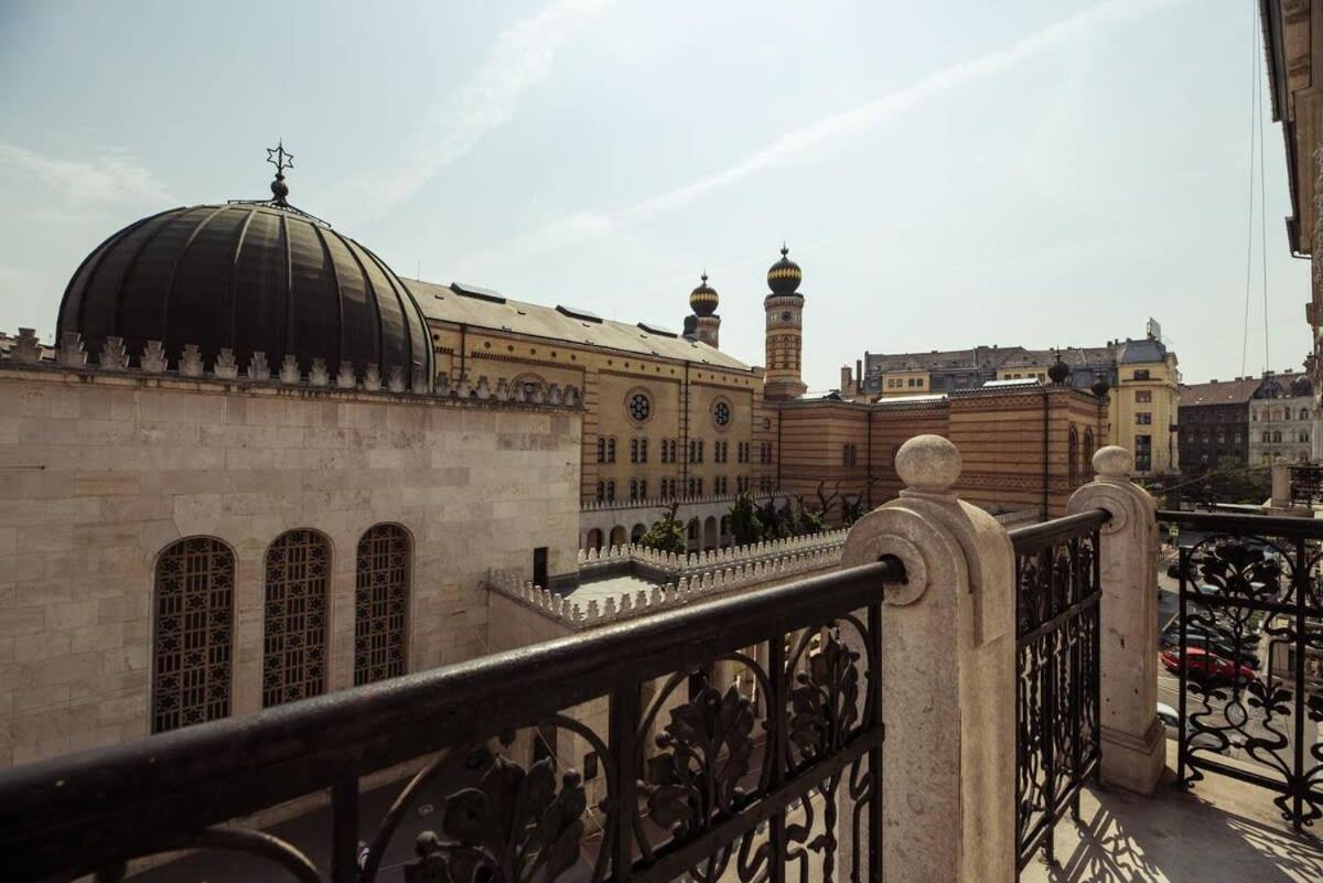 New A C Studio With View Of The Synagogue 부다페스트 외부 사진